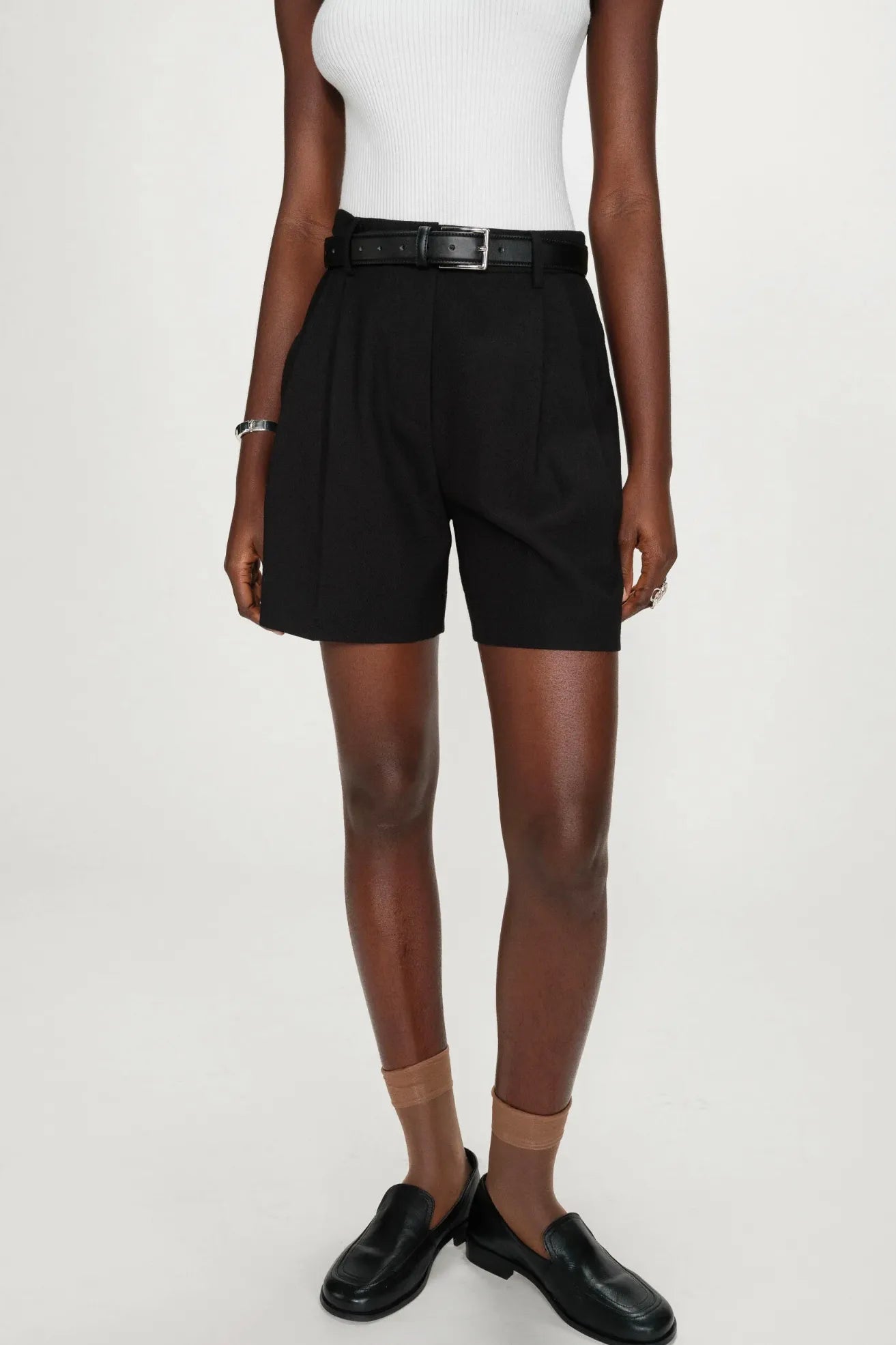 Grace And Mila Shorts Mujer Vite Negros Who killed Bambi?