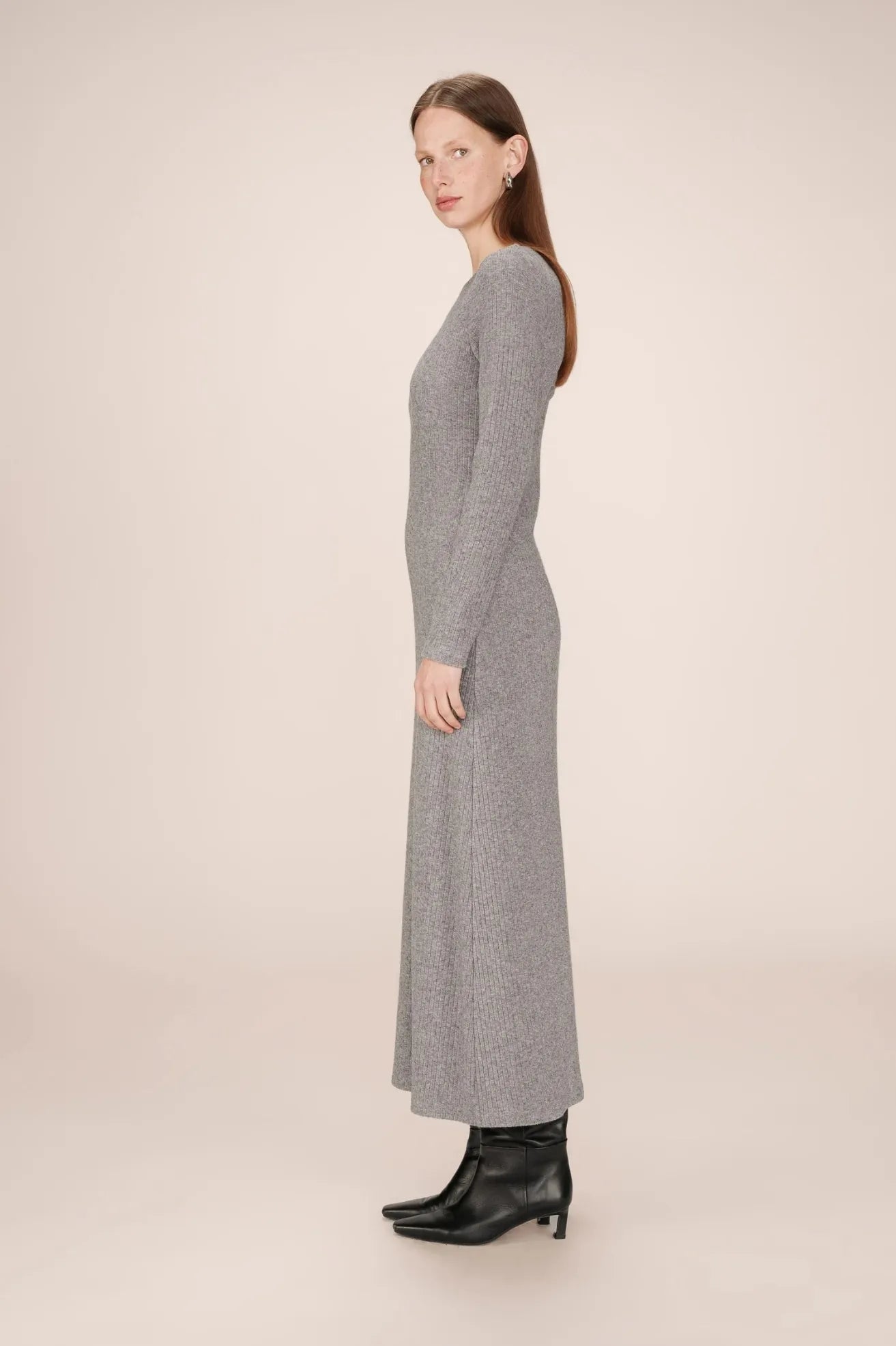 Grace And Mila Vestido Largo Sorina Gris Who killed Bambi?