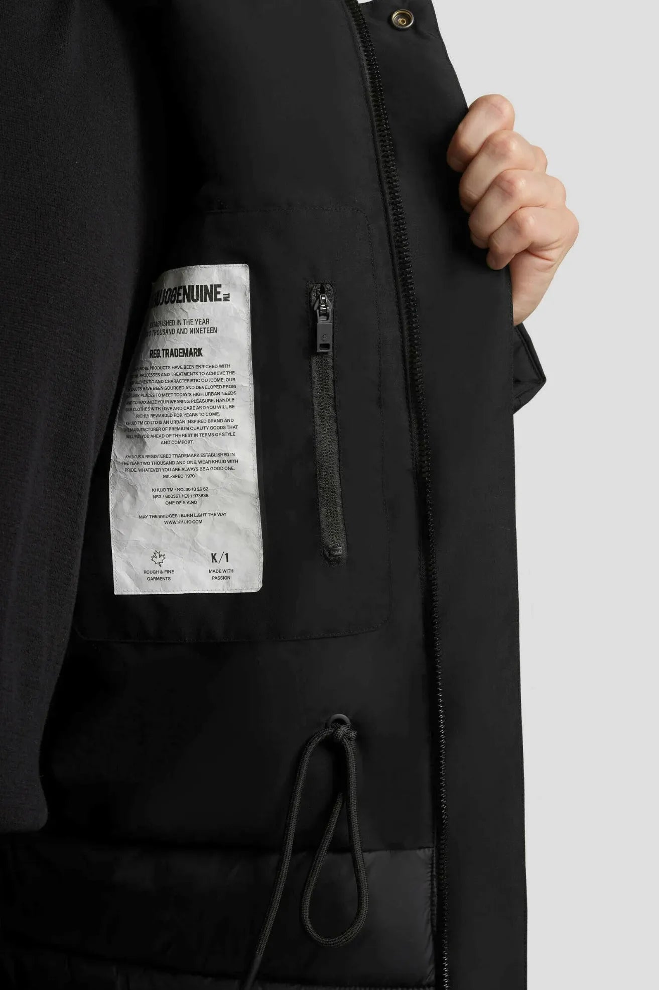 Khujo Cazadora Hombre Anth2 Negra Who killed Bambi?