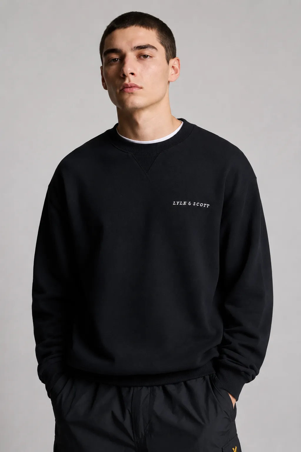 Lyle And Scott Sudadera Hombre Script Brushback Azul Who killed Bambi?
