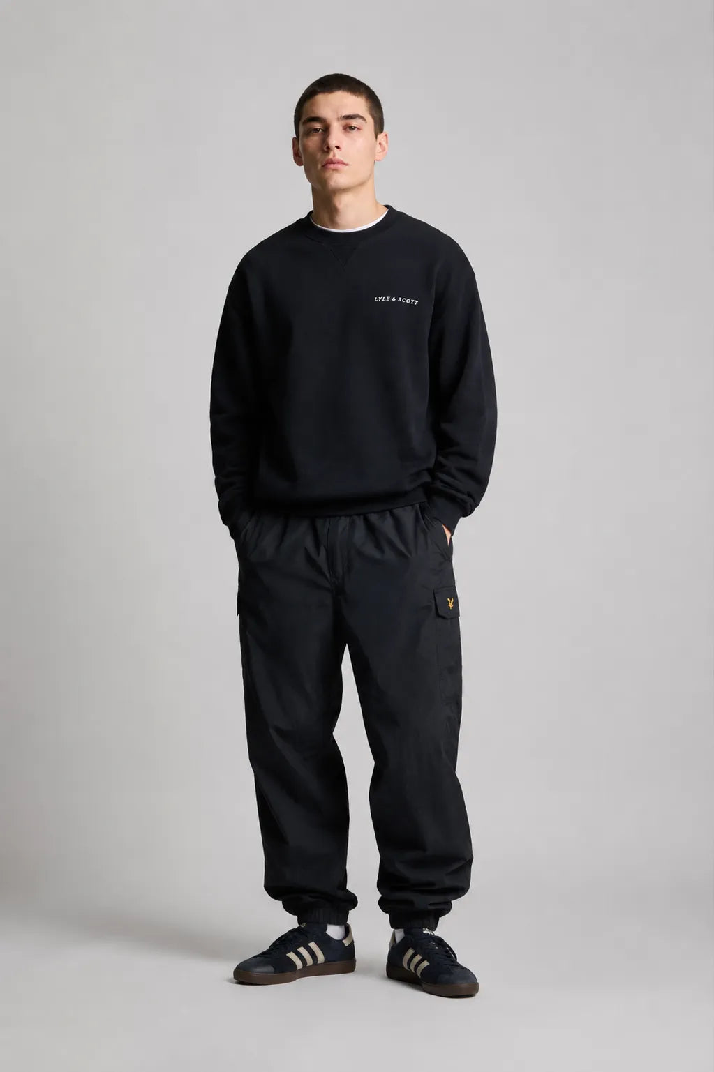 Lyle And Scott Sudadera Hombre Script Brushback Azul Who killed Bambi?
