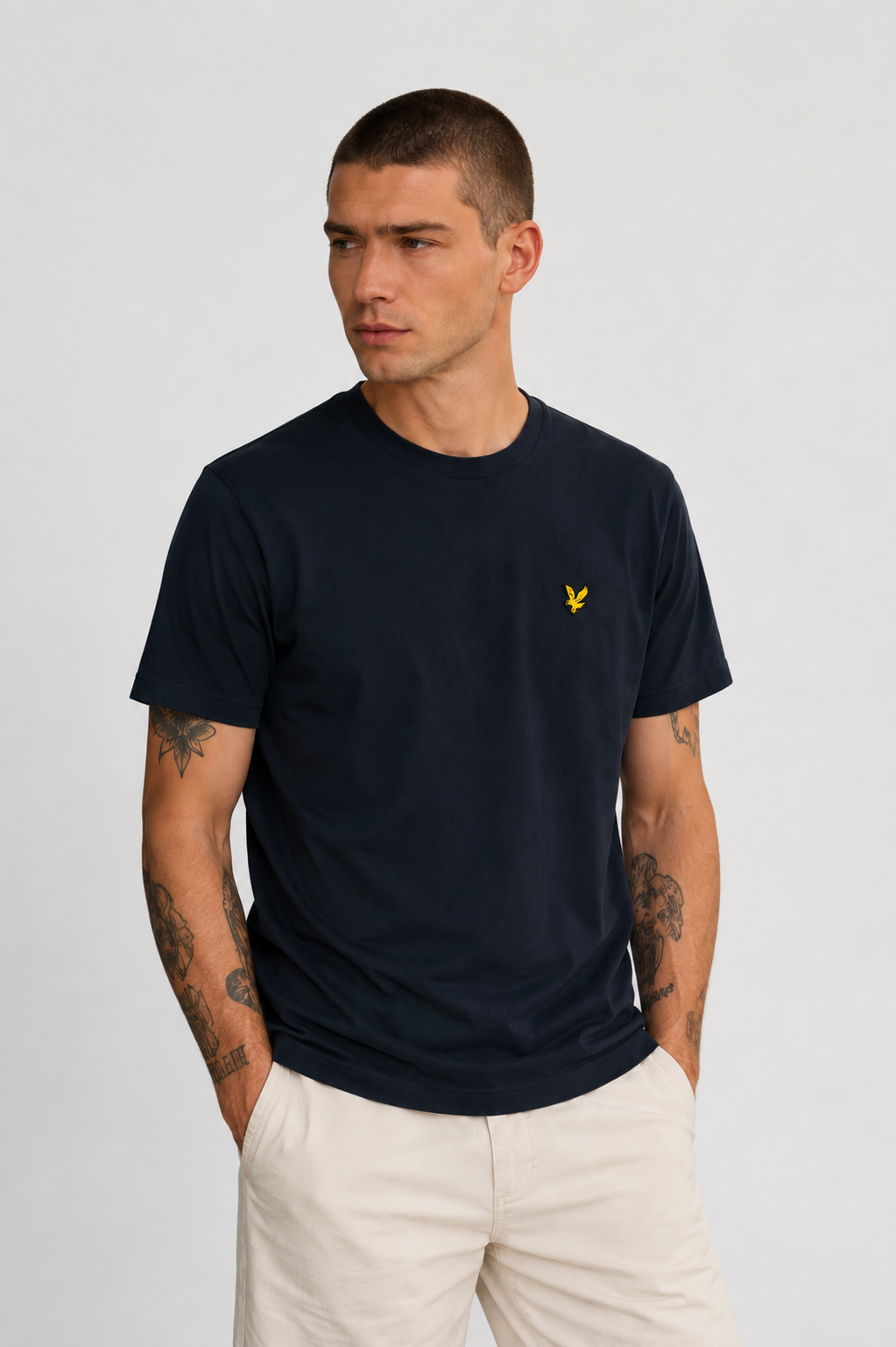 Lyle and Scott Camiseta Hombre Azul Marino Who killed Bambi?
