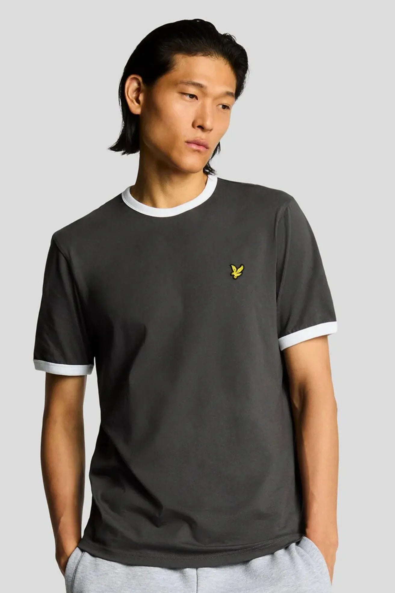 Lyle and Scott Camiseta Hombre Ringer Gris Gunmetal Who killed Bambi?