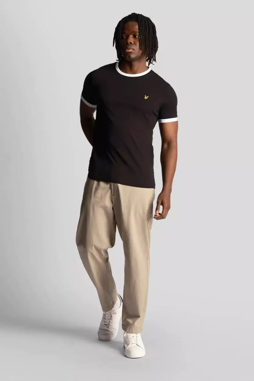 Lyle and Scott Camiseta Hombre Ringer Negra Who killed Bambi?