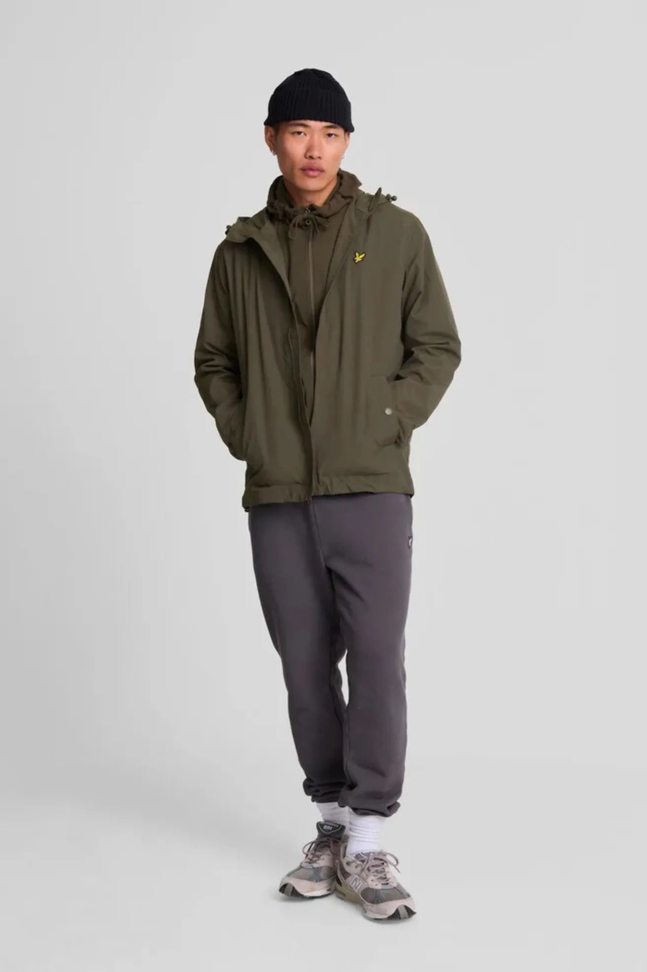 Lyle and Scott Chaqueta Hombre Zip Through Hooded Verde Who killed Bambi?