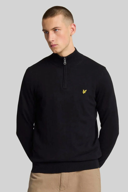 Lyle and Scott Jersey Hombre Cotton Merino Quarter Zip Negro Who killed Bambi?