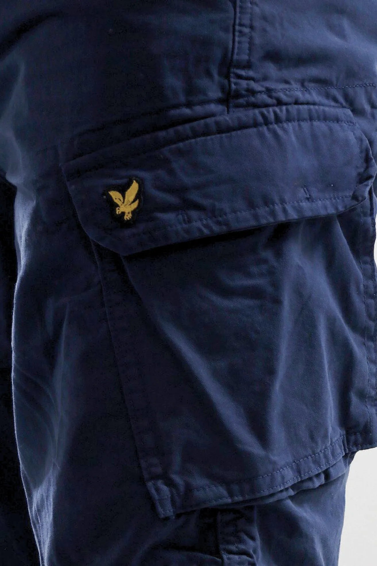 Lyle and Scott Pantalón Hombre Cargo Azul Who killed Bambi?