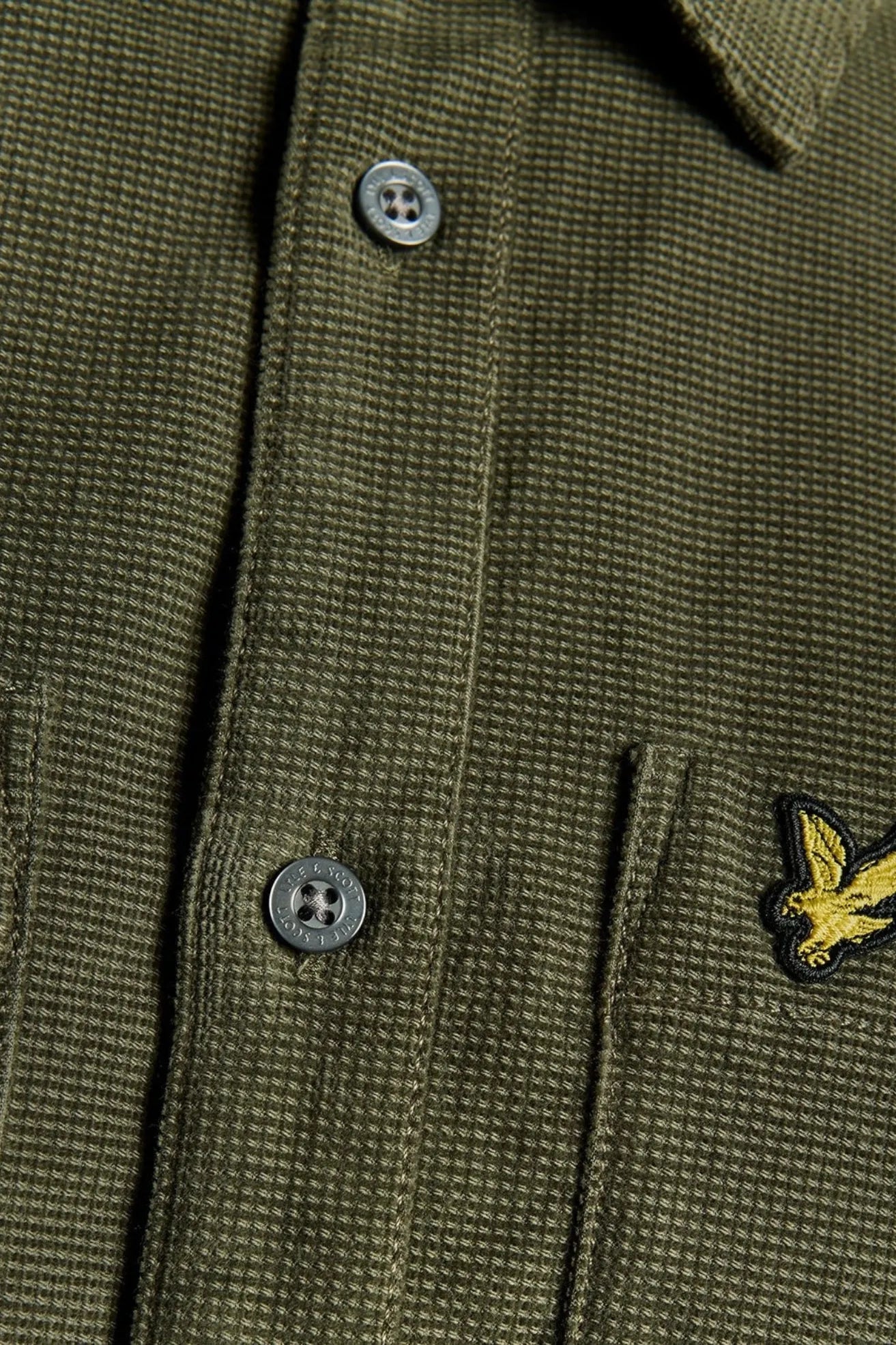 Lyle and Scott Sobrecamisa Hobre Needle Verde Who killed Bambi?
