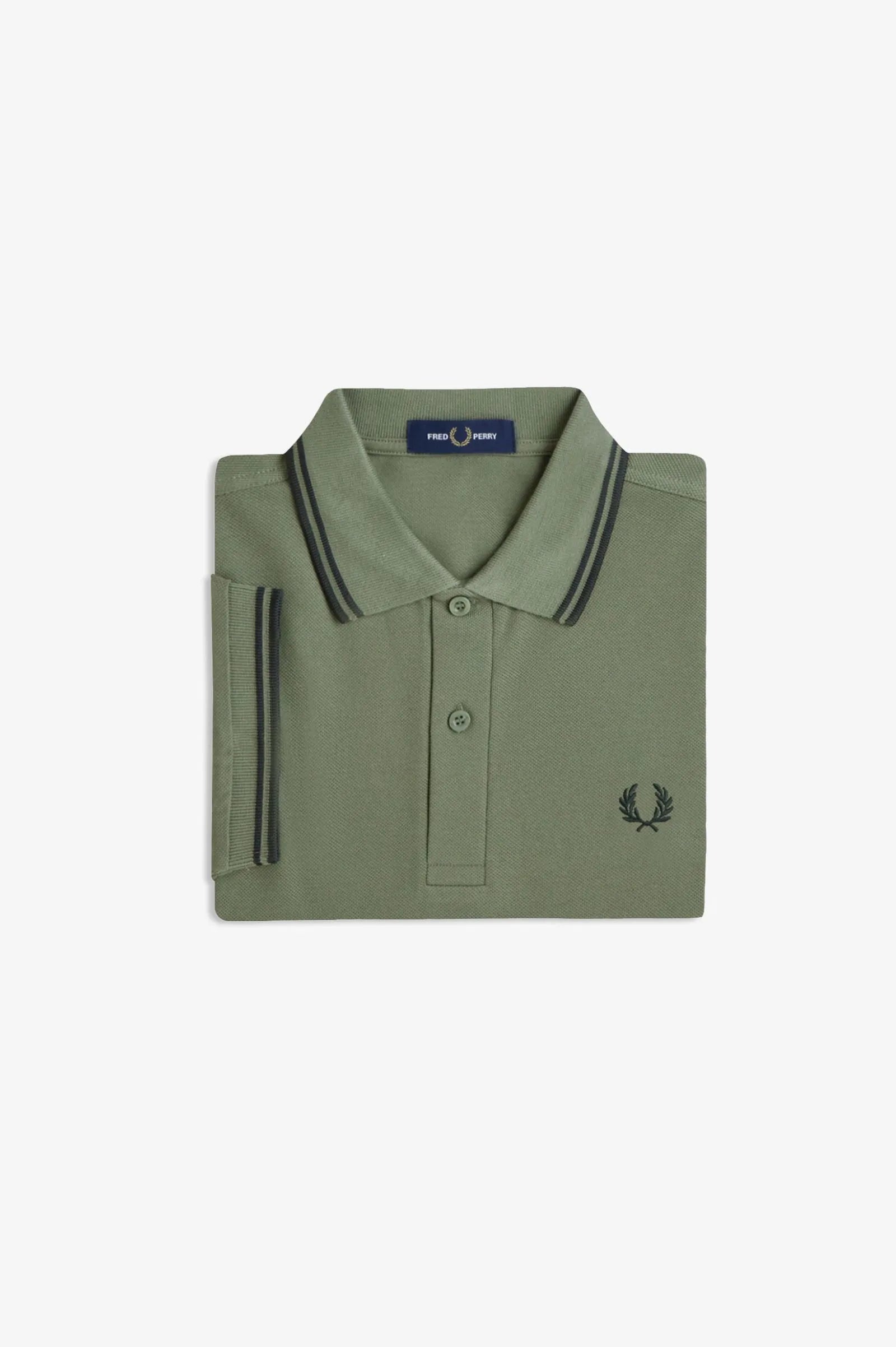 Fred Perry Polo M3600 Hombre Verde Z50 Who killed Bambi?