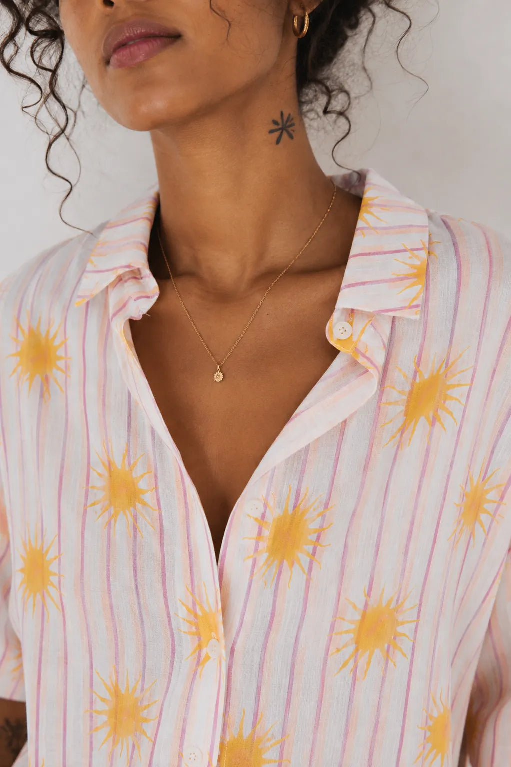 Mus & Bombon Camisa Mujer Oversize Soleado Rosa Who killed Bambi?