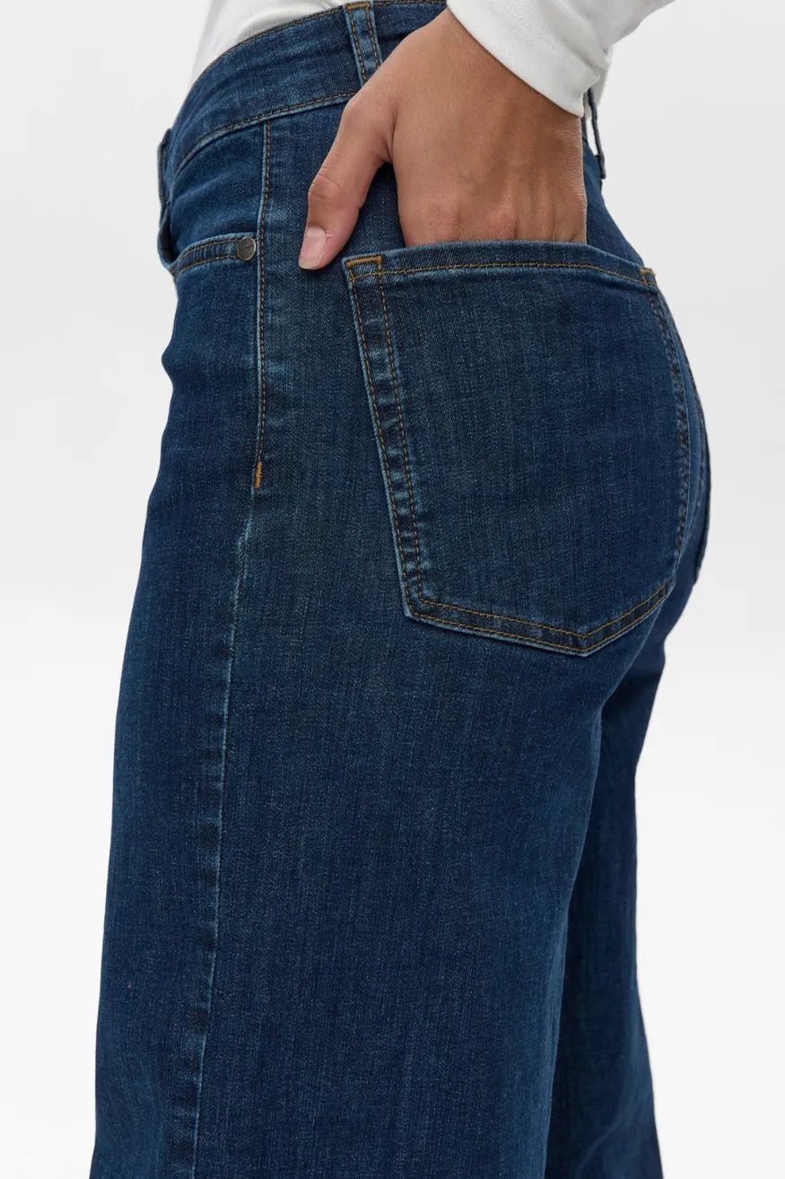 Nümph Pantalón Vaquero Mujer Nuparis Cropped Dark Blue Who killed Bambi?
