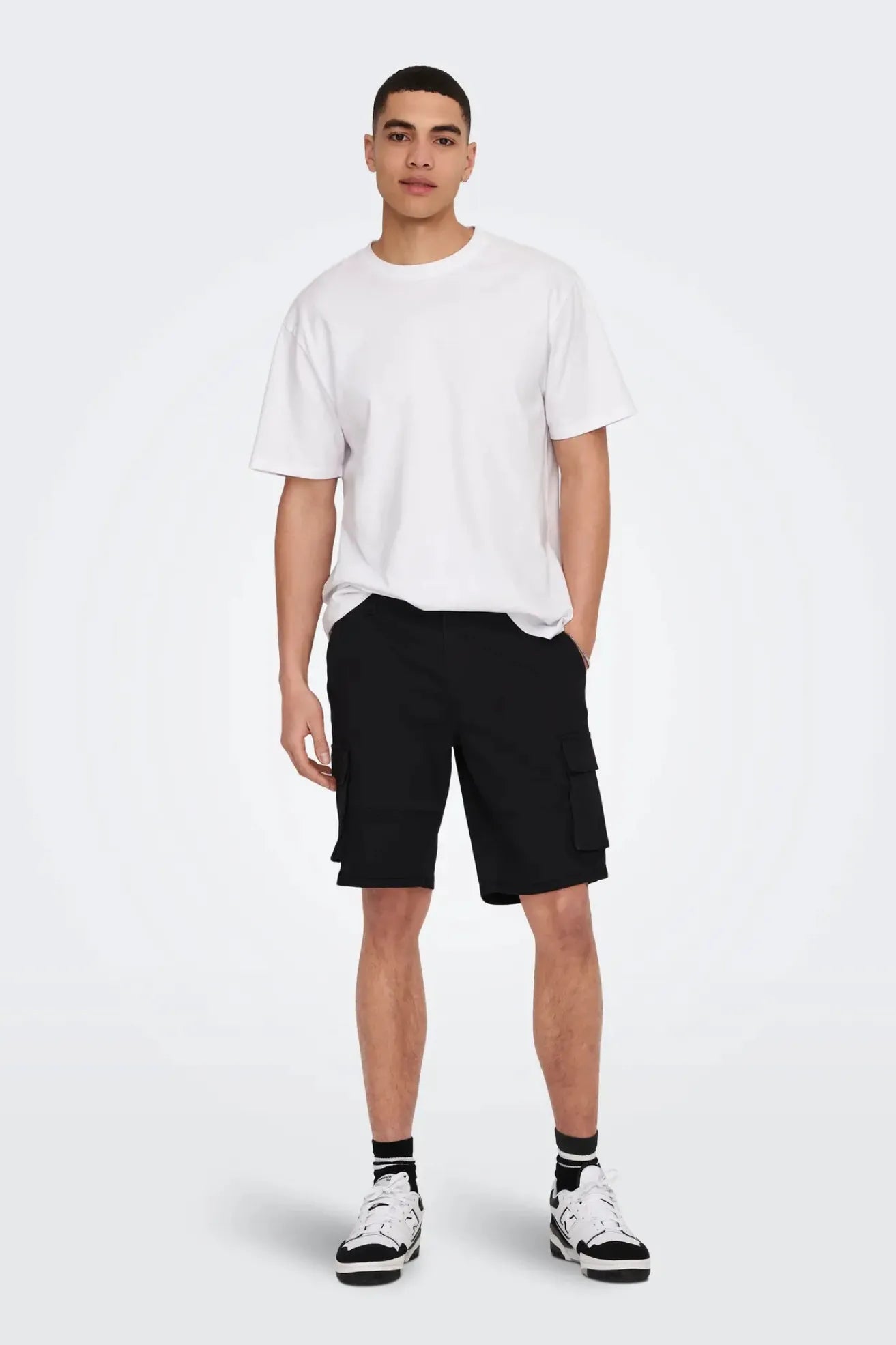 Only & Sons Pantalón Corto Hombre Cargo Negro Who killed Bambi?