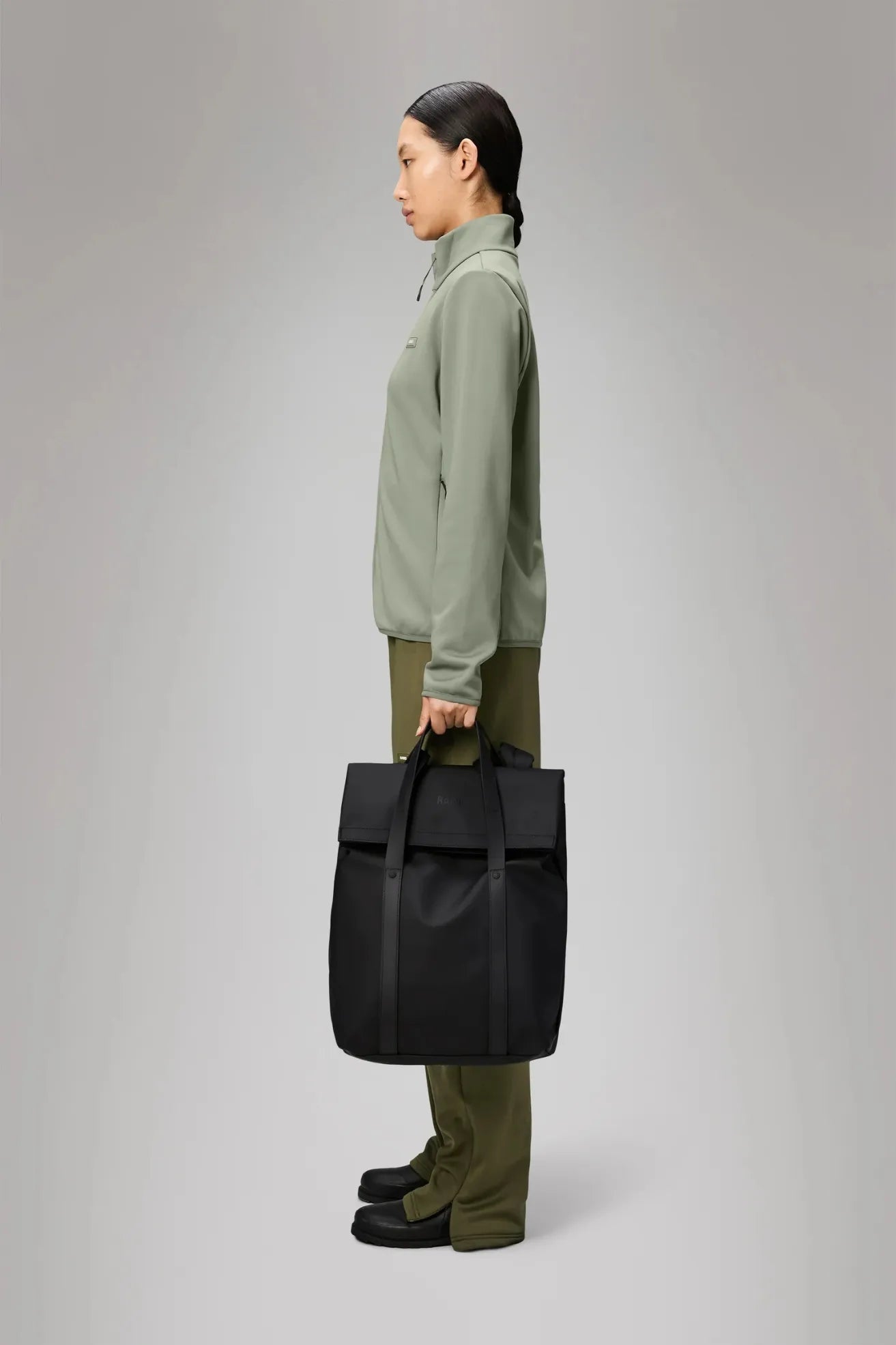 Rains Mochila 2 Way Tote Backpack Negra Who killed Bambi?