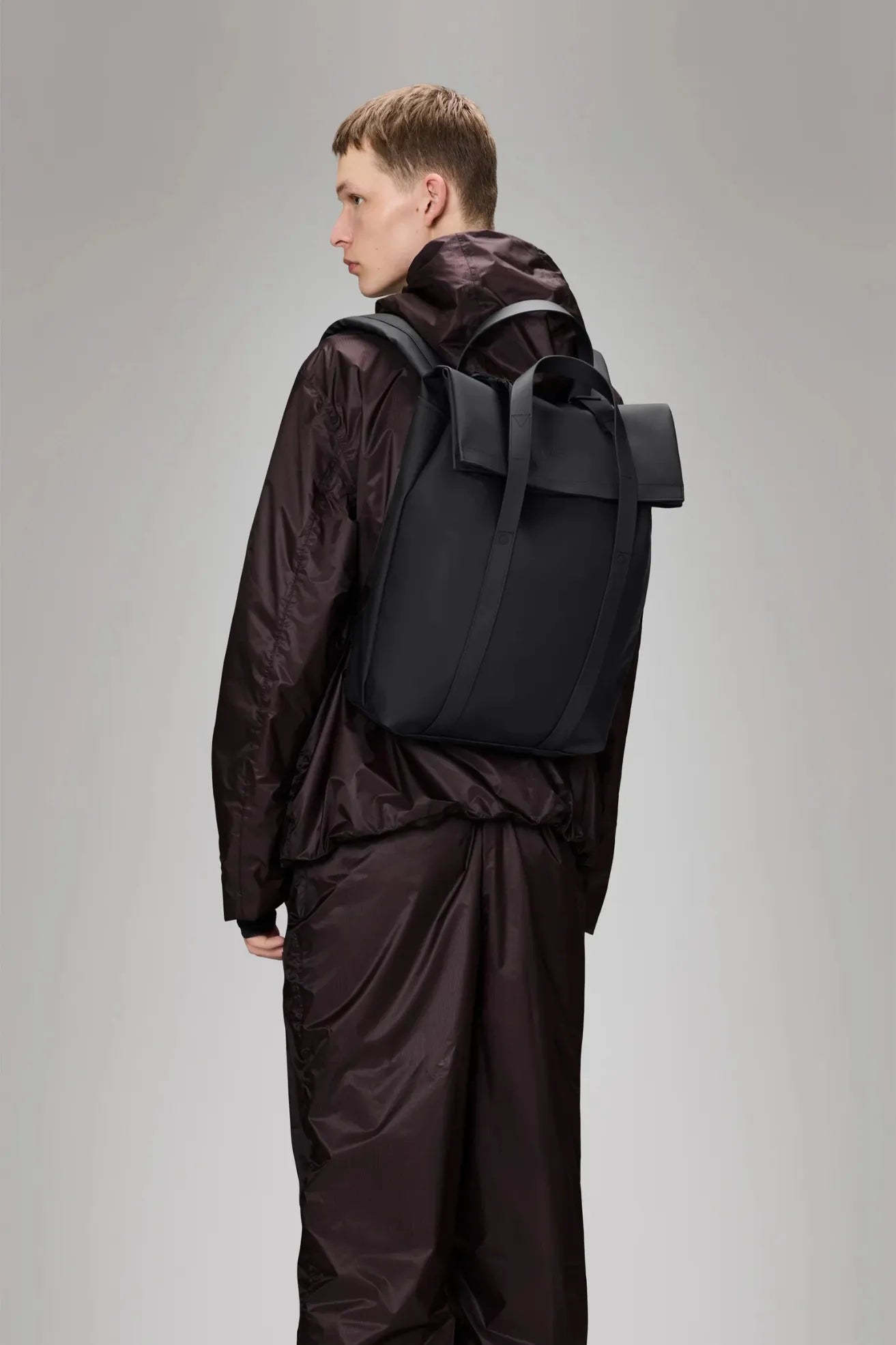 Rains Mochila 2 Way Tote Backpack Negra Who killed Bambi?