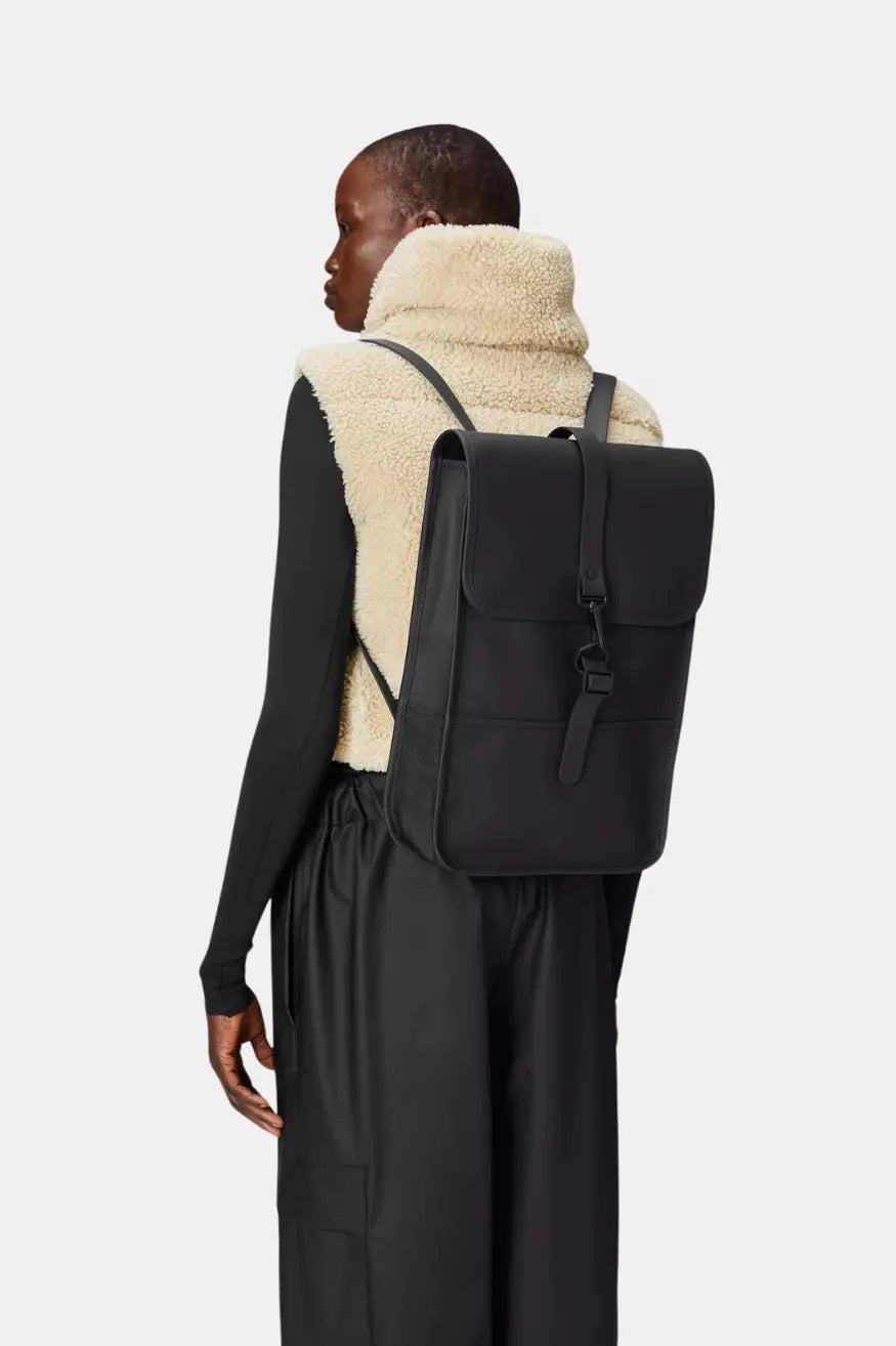 Rains Mochila Backpack Mini Negra Who killed Bambi?