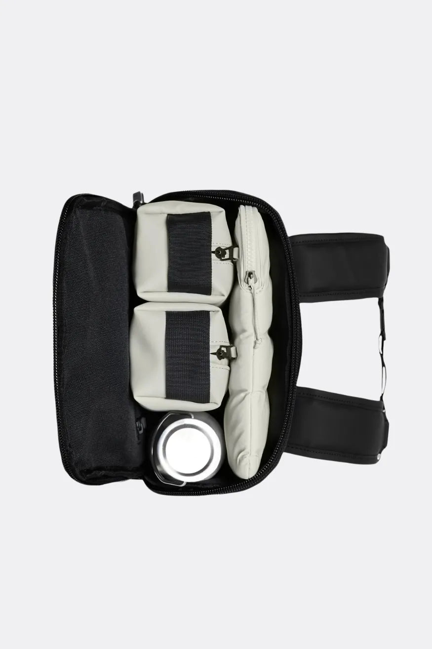 Rains Mochila Trail Cargo Backpack Negra Who killed Bambi?