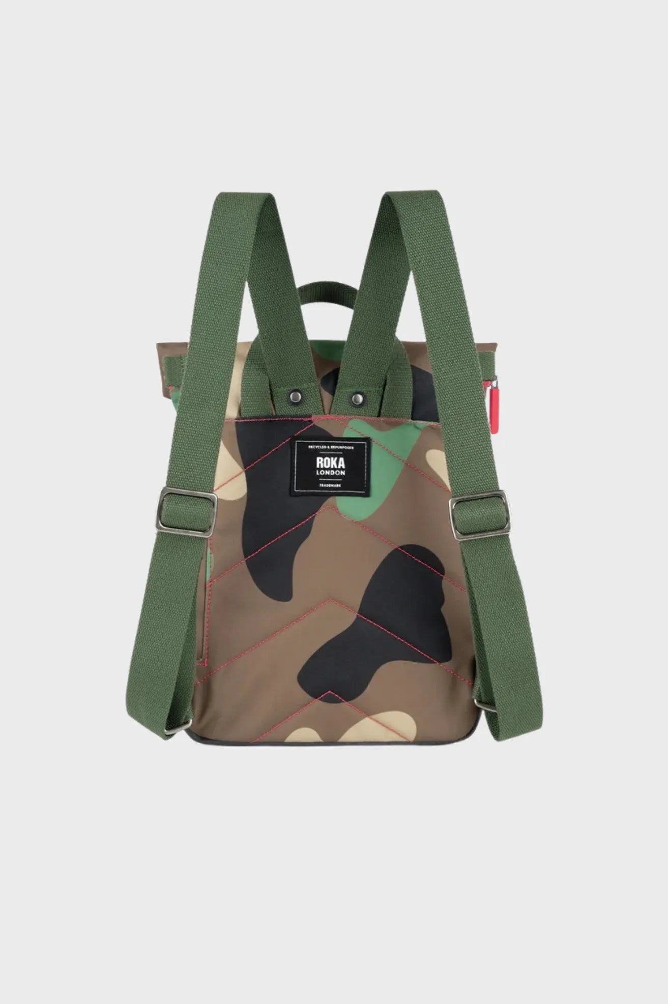 Roka London Mochila Canfield B Recycled Nylon Camo Small Who killed Bambi?