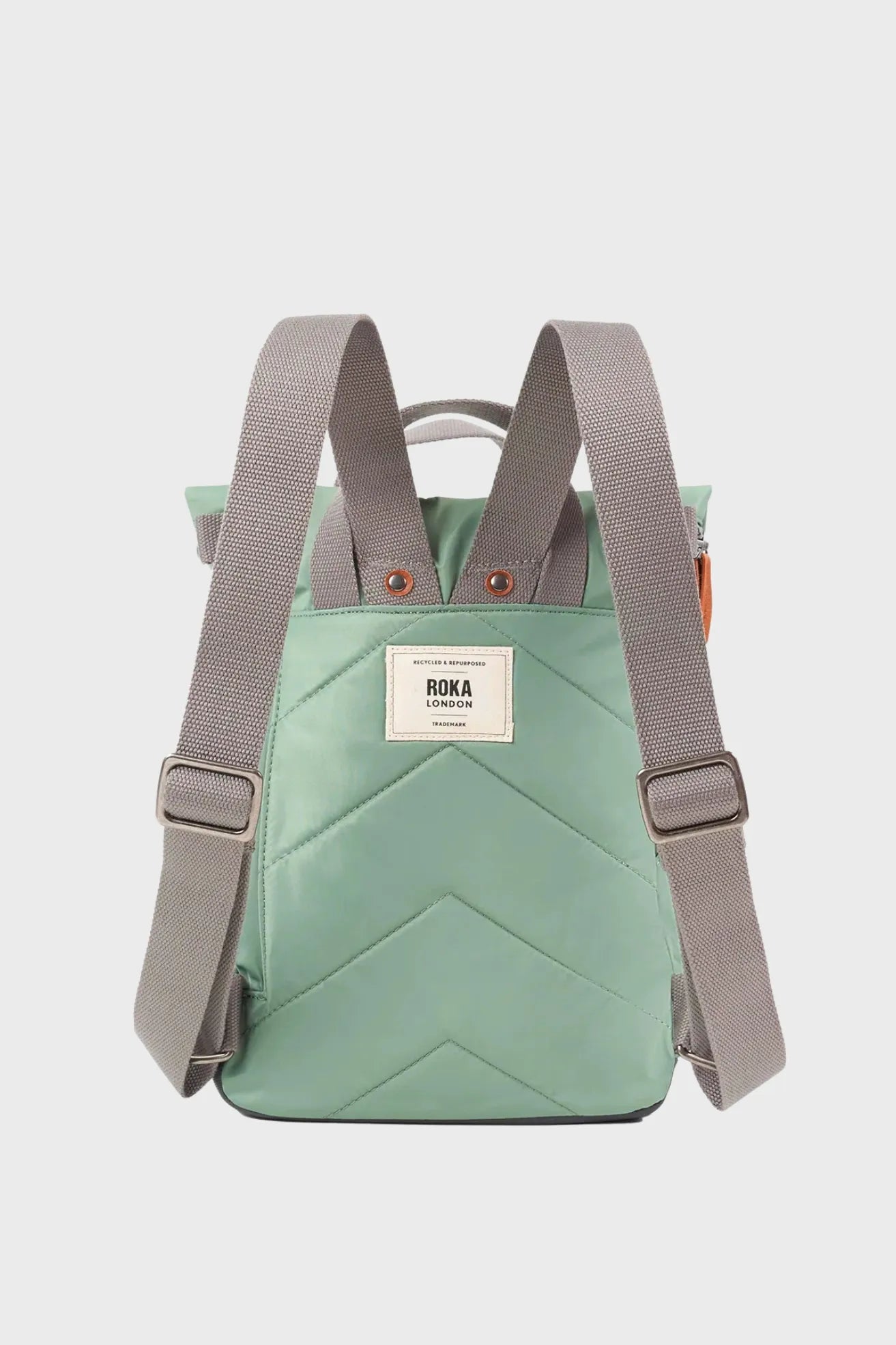 Roka London Mochila Canfield B Recycled Nylon Frost Small Who killed Bambi?