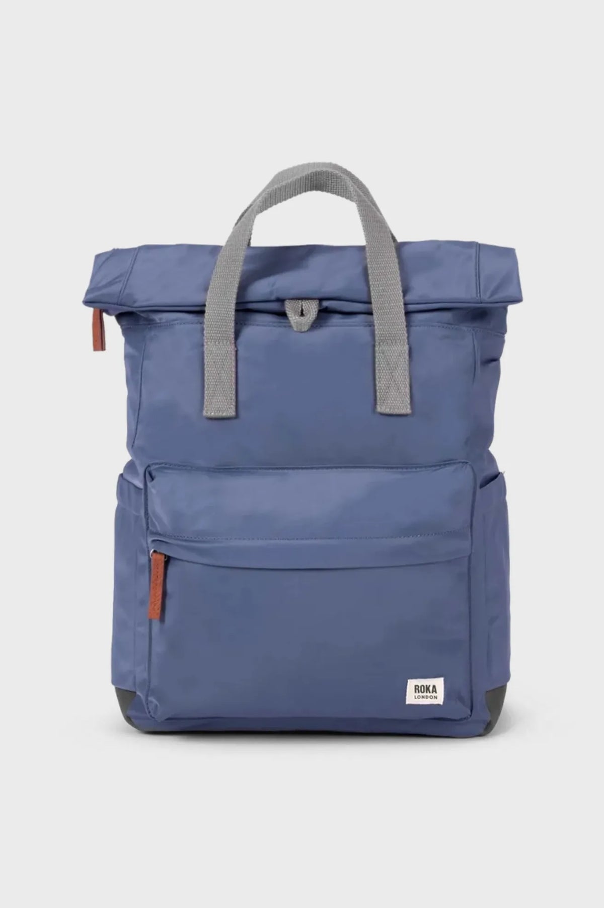 Roka London Mochila Canfield B Recycled Nylon Mediana Azul Airforce Who killed Bambi?