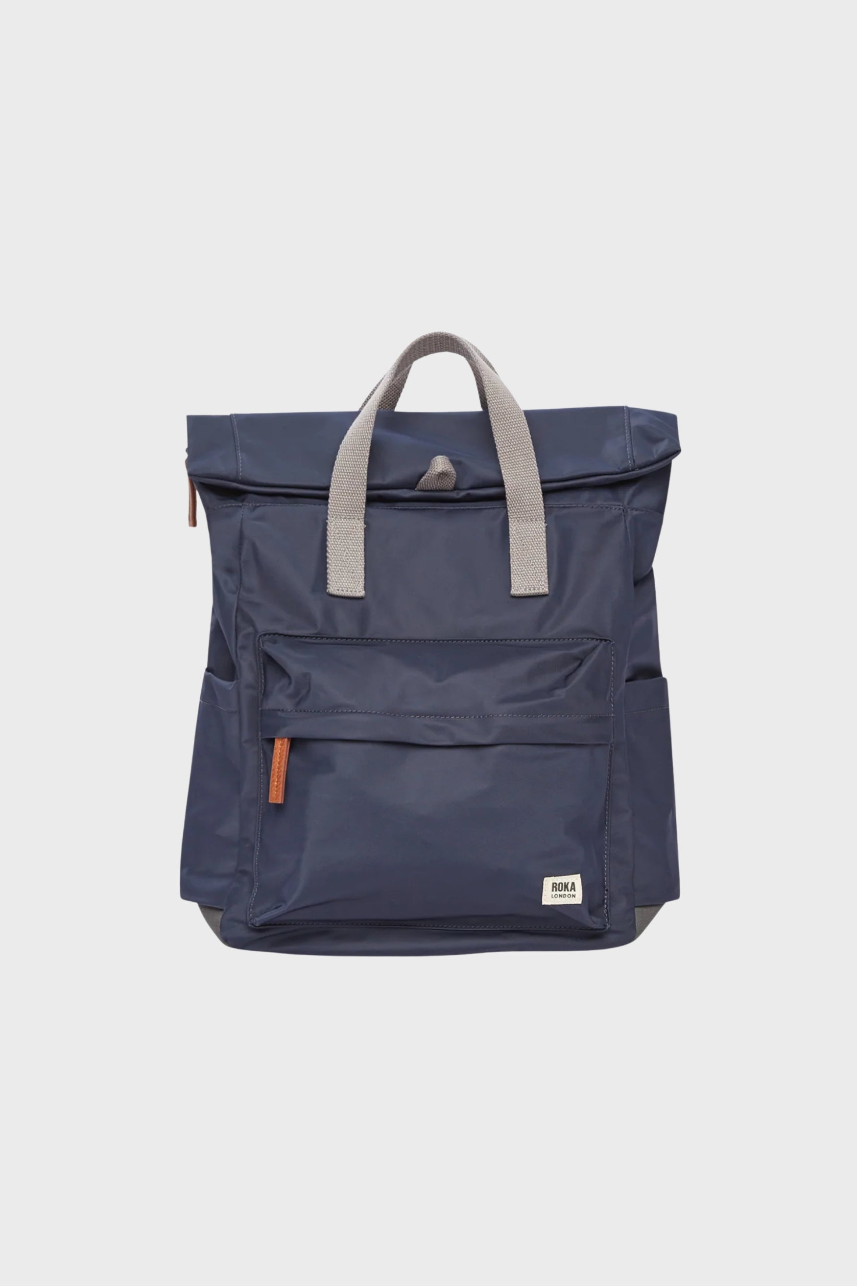 Roka London Mochila Canfield B Recycled Nylon Small Midnight Who killed Bambi?