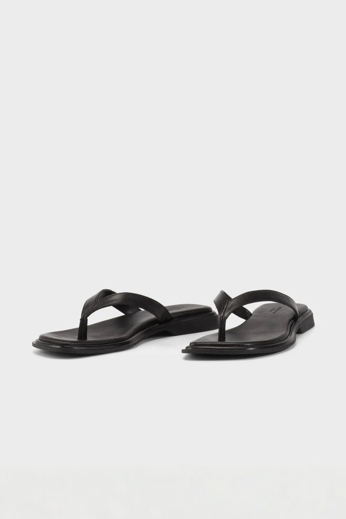 Vagabond Sandalias Mujer Izzy Negras Who killed Bambi?