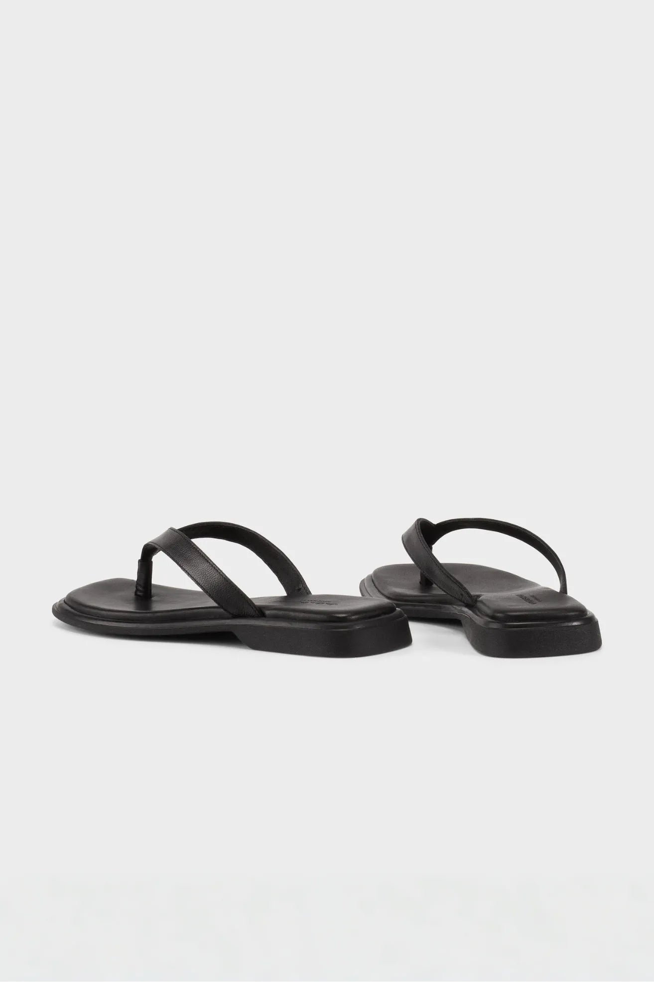 Vagabond Sandalias Mujer Izzy Negras Who killed Bambi?