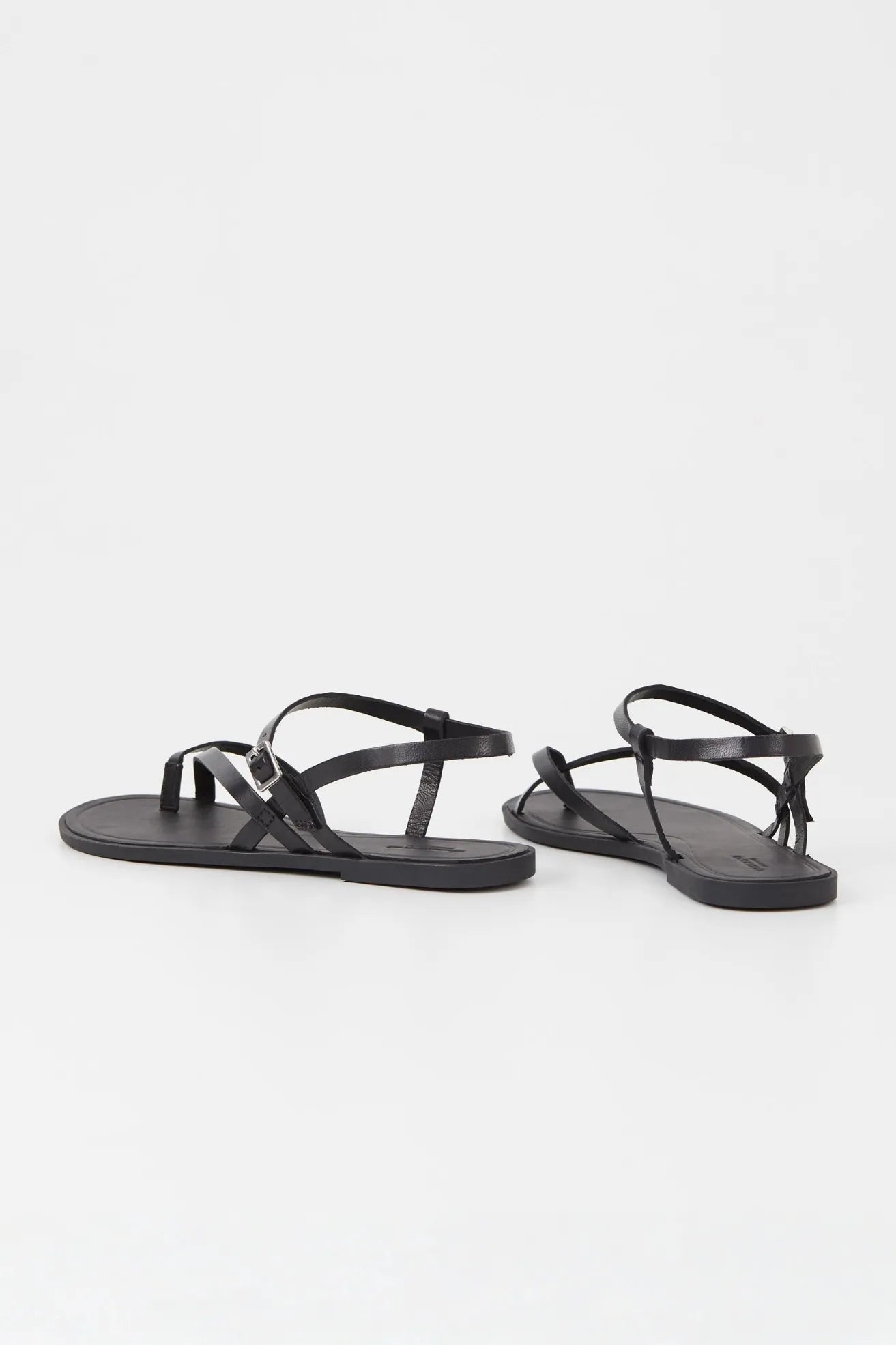 Vagabond Sandalias Mujer Tia 2.0 Negras Who killed Bambi?