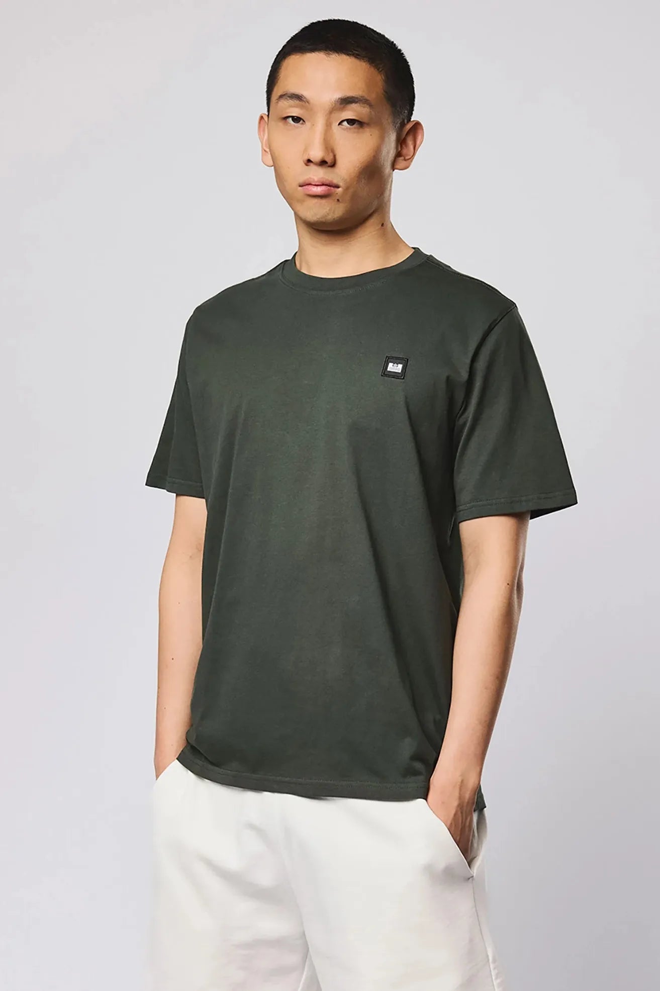 Weekend Offender Camiseta Hombre Básica Verde Who killed Bambi?