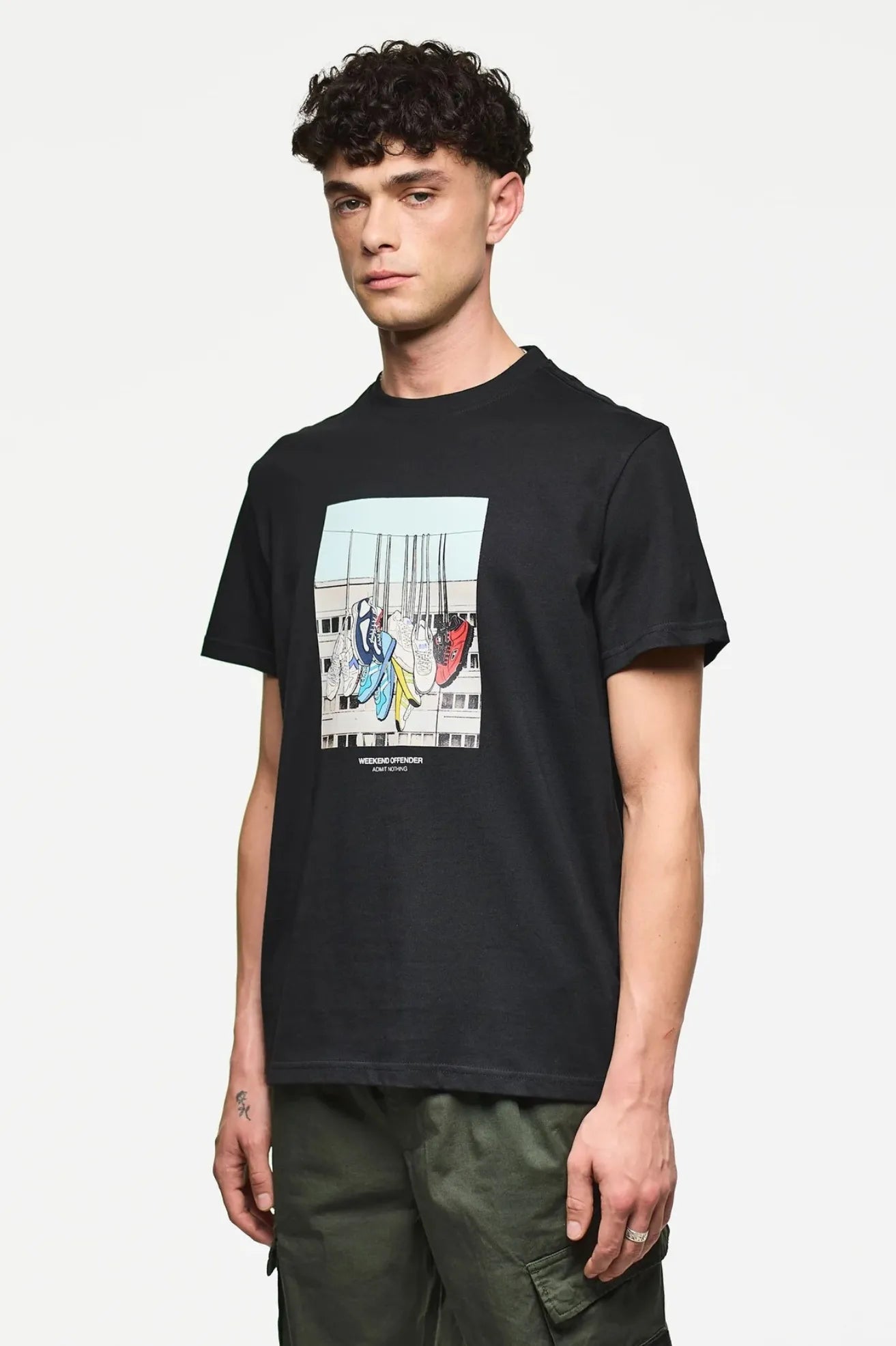Weekend Offender Camiseta Hombre Battle Lines Negra Who killed Bambi?