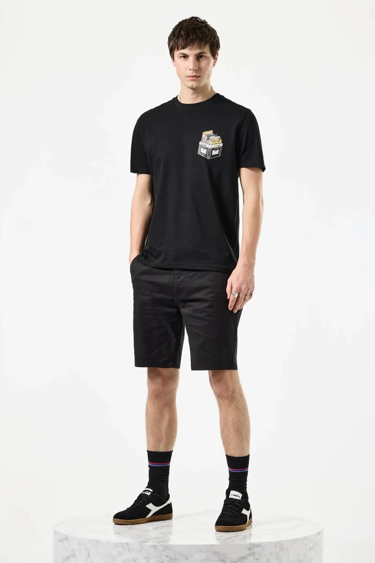 Weekend Offender Camiseta Hombre Diggin Negra Who killed Bambi?