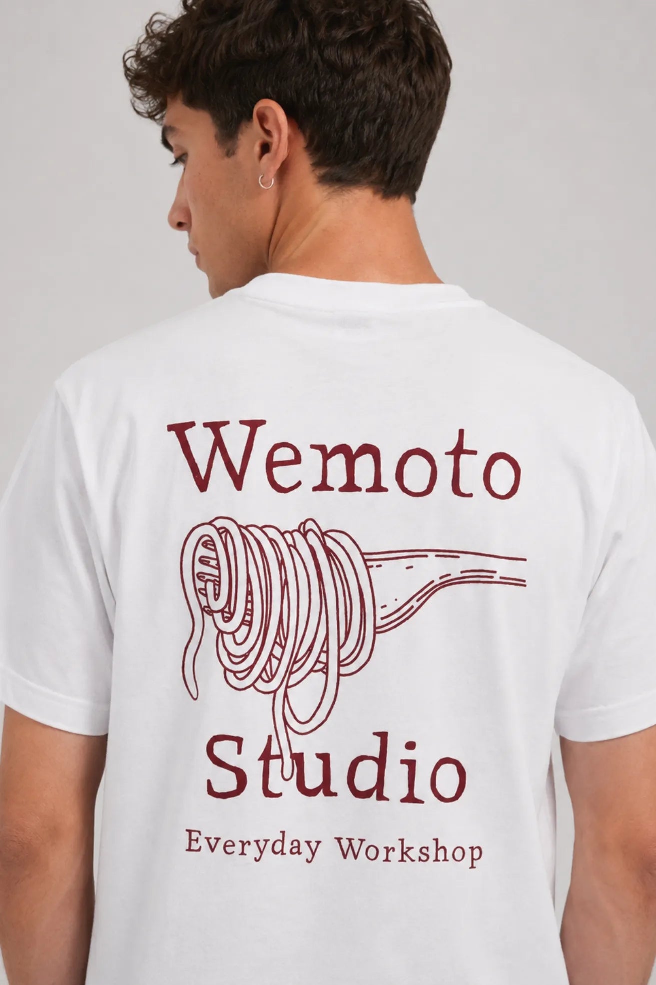 Wemoto Clothing Camiseta Hombre Pasta Club Blanca Who killed Bambi?