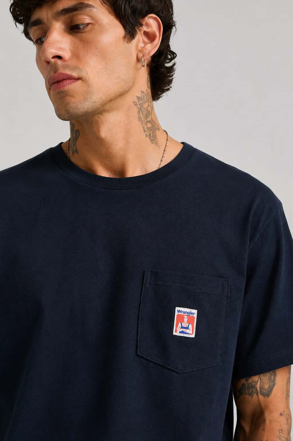 Wrangler Camiseta Hombre Relaxed Pocket Azul Who killed Bambi?