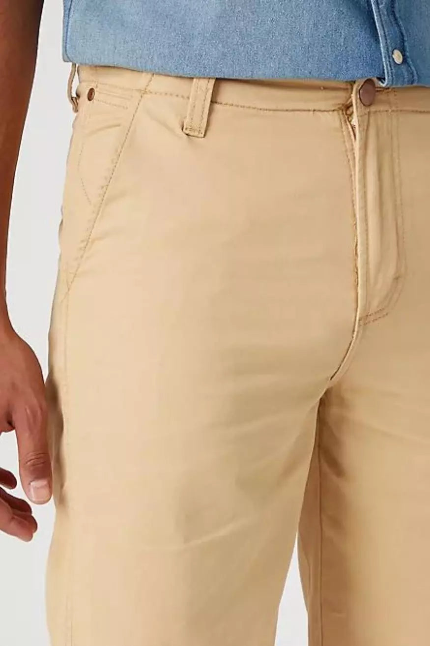 Wrangler Pantalón Chino Corto Hombre Taupe Who Killed Bambi?