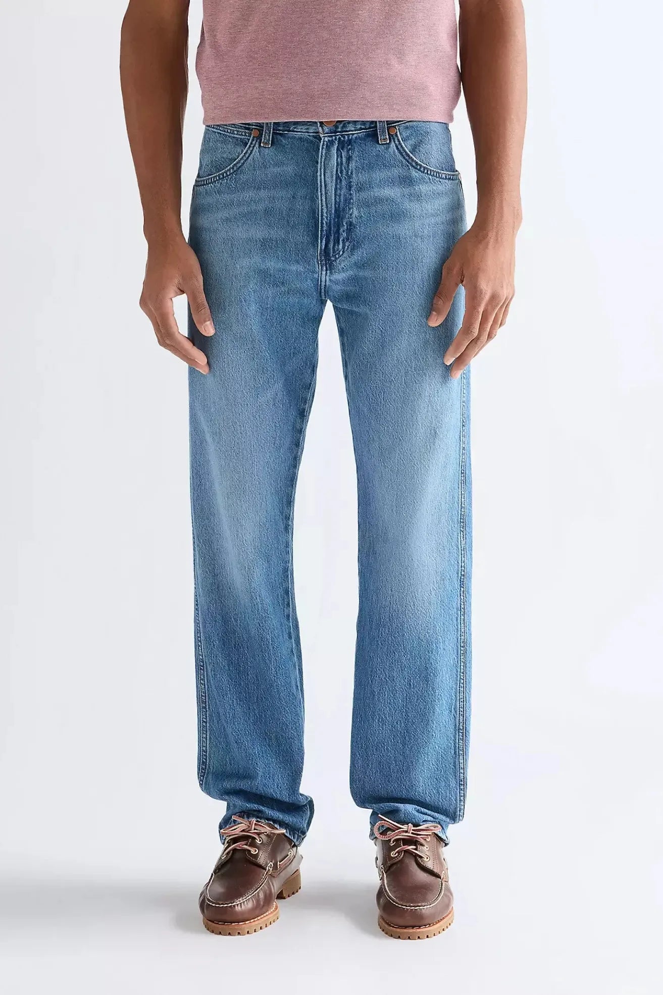 Wrangler Pantalón Hombre Frontier Storm Cloud Who killed Bambi?