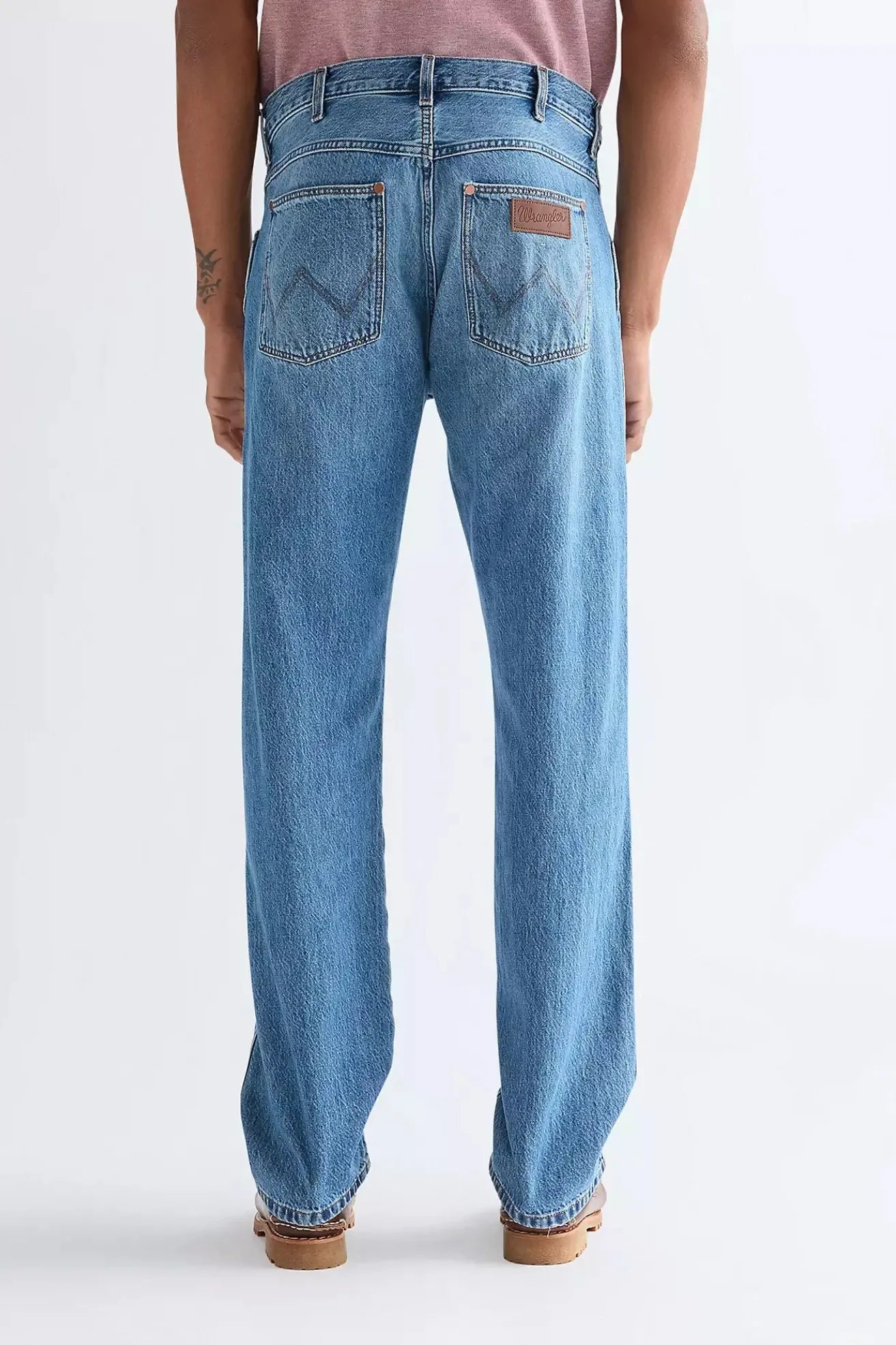 Wrangler Pantalón Hombre Frontier Storm Cloud Who killed Bambi?