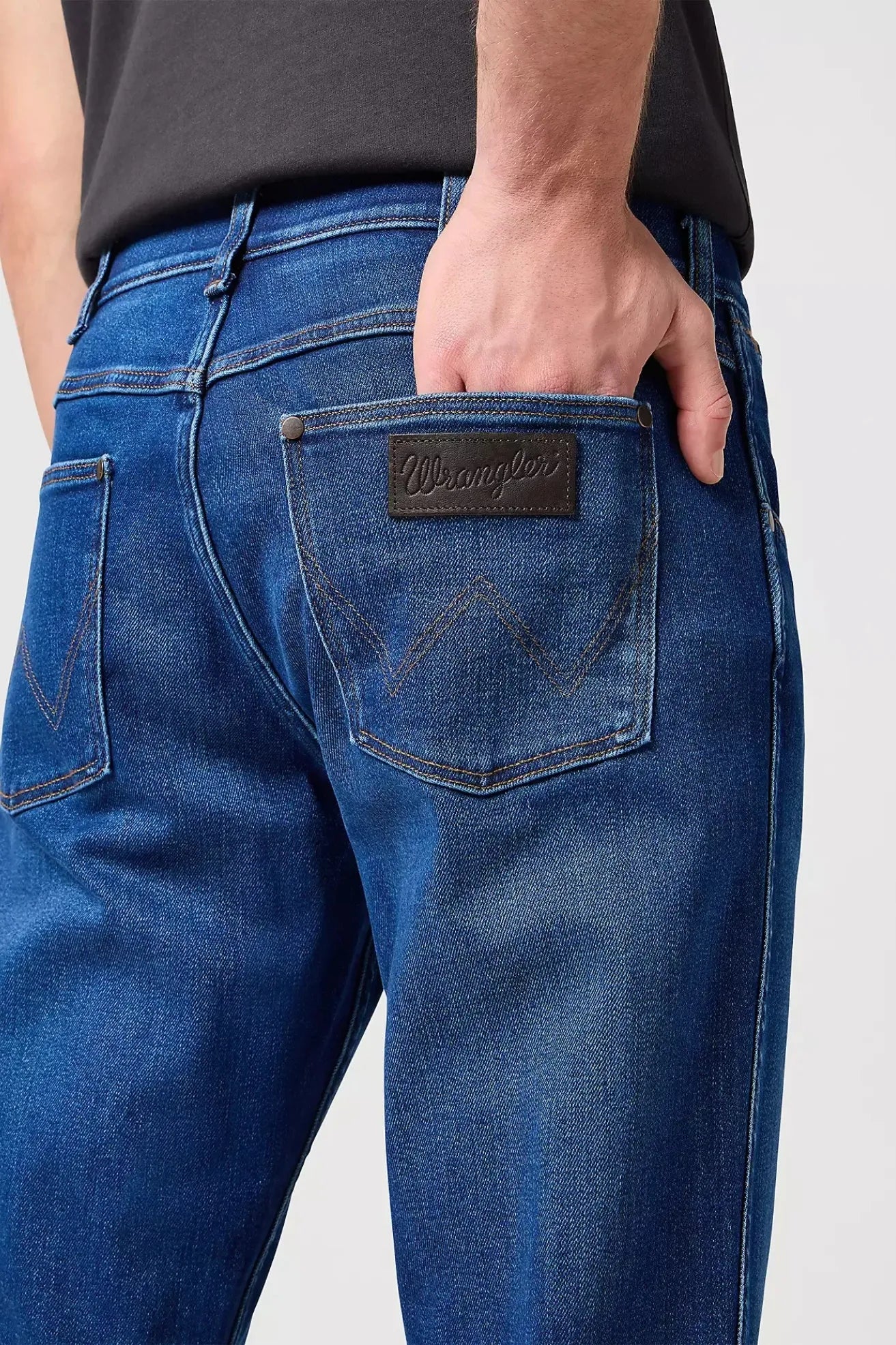 Wrangler Pantalón Hombre Greensboro Olympia Who killed Bambi?